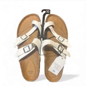 NWT Women’s Time And Tru White Strap Cork Sole With Buckle Sandals Size 10